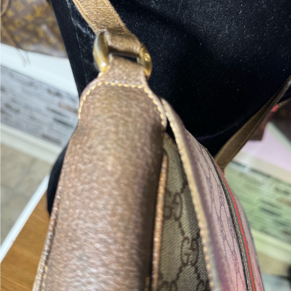 Gucci - Picture 8 of 15